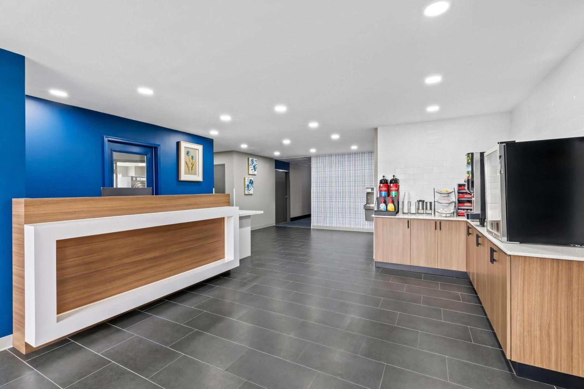 Microtel Inn & Suites By Wyndham Norcross Exteriér fotografie
