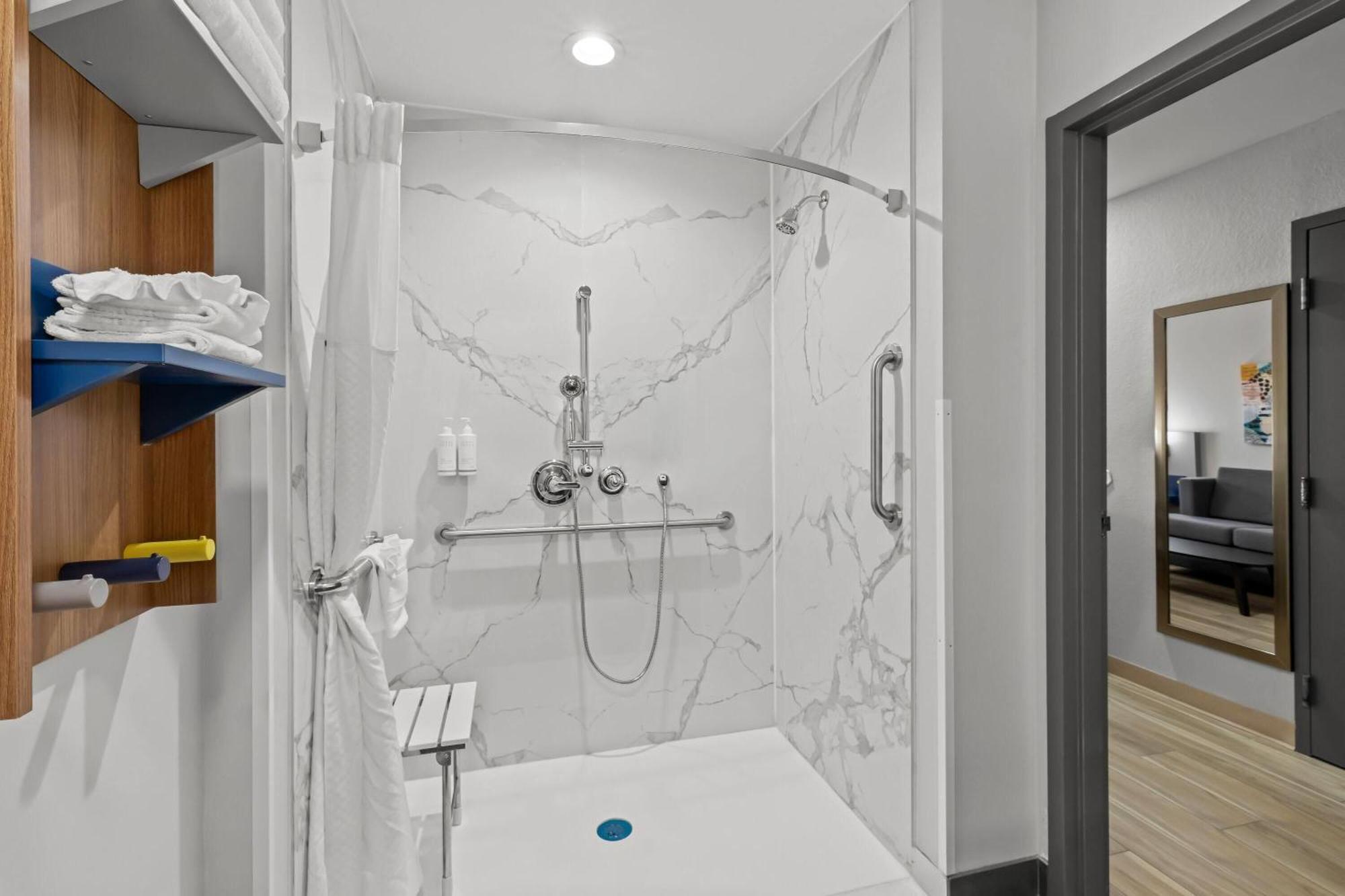 Microtel Inn & Suites By Wyndham Norcross Exteriér fotografie